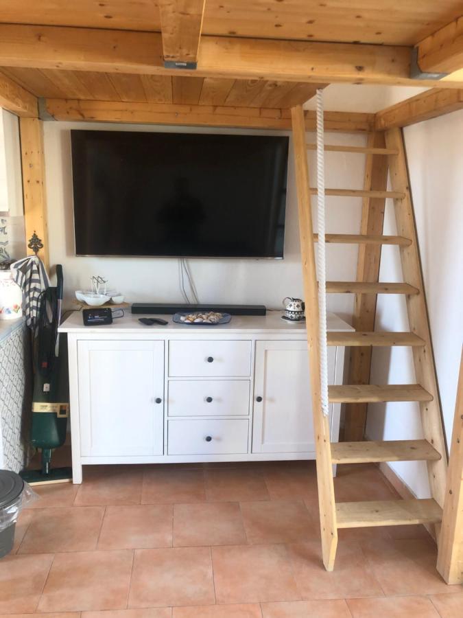 Pia Beach House Bacoli Eksteriør bilde